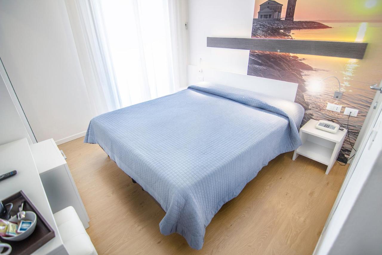 Hotel Antoniana Caorle Eksteriør billede