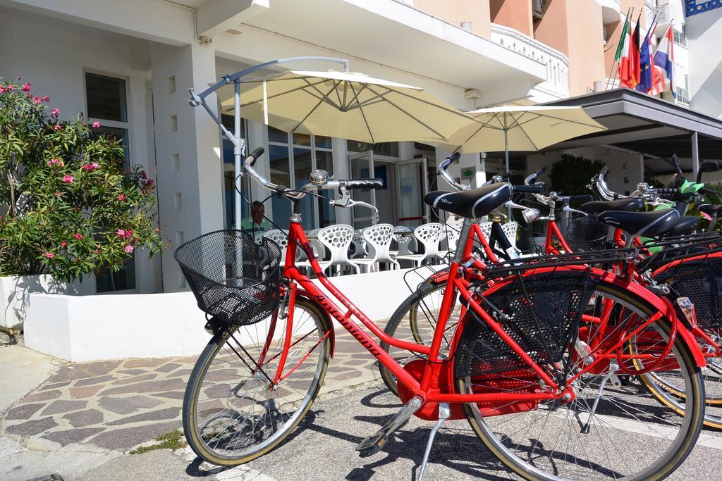 Hotel Antoniana Caorle Eksteriør billede